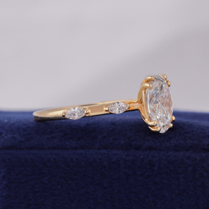 แหวนหมั้นเพชรทรงรีรับรองโดย IGI ทองคำขาว 14k ประดับเพชรแบบ Pave - Product Image 3