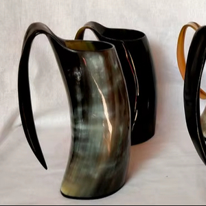 Auténtica Jarra Vikinga Ecológica Hecha a Mano de Cuerno de Búfalo, Grado Alimenticio, Estilo Medieval, Religiosa, Feng Shui, Jarra de Cerveza con Diseño Animal - Product Image 4