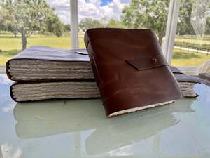 New Era Vintage Antique Hardcover Leather Cover Sketchbook Rustic Unlined Watercolour Paper Journal Notebook Deckle Edge Brown - Product Image 2