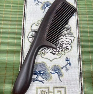 Peine de madera de último diseño para cabello largo, duradero, de forma redonda natural, para damas elegantes, artesanía natural. - Product Image 1
