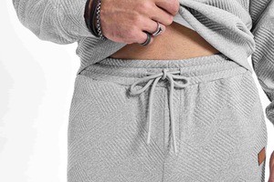 Ensemble de survêtement unisexe moderne 2 pièces : sweat-shirt et pantalon de jogging – Tenue décontractée premium pour le sport et le quotidien - Product Image 5