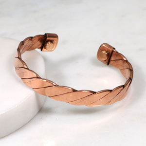 Pulsera de Terapia Magnética de Cobre Puro Hecha a Mano - Brazalete Trenzado para Alivio del Dolor de Artritis y Bienestar - Product Image 1