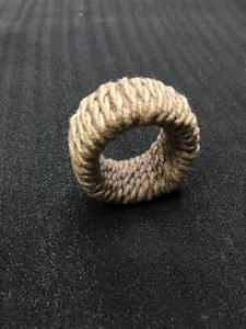 Anneau de serviette en jute fait main, corde de chanvre naturelle, fil argenté, porte-serviette rustique vintage, décoration de table pour mariage, fournitures hôtelières - Product Image 3