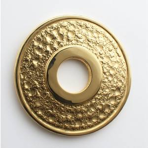 Plaque arrière de la collection Prestige de luxe, conçue pour les maisons haut de gamme, offrant un attrait intemporel et des performances structurelles supérieures - Product Image 3