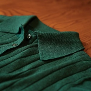 <b>Men's</b> Dark Green Anti-Wrinkle Polyester Knitted for Shirt Short Sleeve Ribbed Collar Button Front Logo Casual <b>Top</b> - Product Image 3