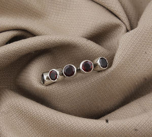 Anillo Clásico de Granate Rojo Natural para Mujer, Plata de Ley 925, Gema Genuina de Enero, Joyería con Banda de Piedra Preciosa Profunda, Venta al por Mayor - Product Image 2