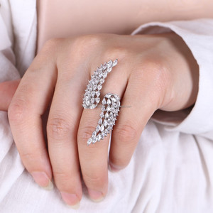 Bague en argent sterling 925 avec diamant, design d'ailes de luxe personnalisé, bague en or blanc 14 carats, bague en diamant originale pour femmes et hommes - Product Image 6