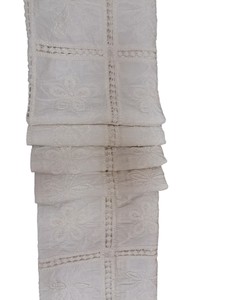 Tela de bordado Dori blanca, ligera, transpirable, tejida con algodón peinado 100% de primera calidad para vestidos de moda para mujeres y niñas. - Product Image 2