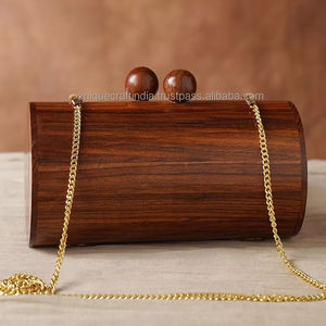 Pochette artisanale en bois et résine époxy |   Sac de soirée de luxe, artistique et design |   Artisanat Unique d'Inde - Product Image 5