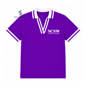 Polo pour femme NCV Sorority, violet et blanc rayé, col en V, en piqué, manches courtes, avec écusson brodé, vêtement grec - Product Image 1