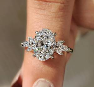 Bague en diamant cultivé en laboratoire de 1 carat, or jaune massif 14 carats, bague de fiançailles pour femme, cadeau d'anniversaire de mariage, diamant VVS, bijoux Avira - Product Image 2