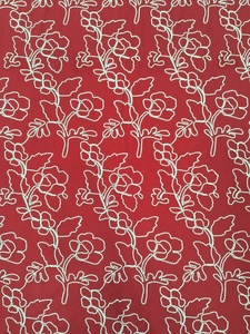 Tissu de bonneterie rouge intense en gros avec broderie florale blanche et travail de cordon 3D pour vêtements de créateurs et tenues de fête - Product Image 2