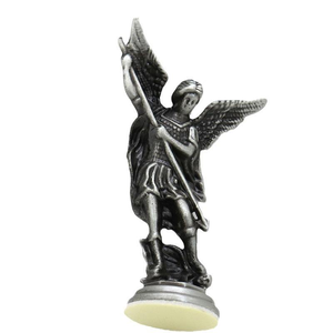 Pièce d'art en métal de style vintage en forme d'ange pour la décoration intérieure, figurine d'ange en métal faite à la main avec design ajouré, fée en métal - Product Image 3