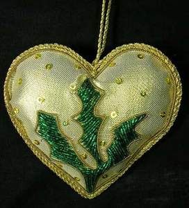 Hermoso Adorno Navideño Brillante Hecho a Mano en Forma de Corazón, Color Azul, con Cuentas, Ideal para Regalo Empresarial y Festividades - Product Image 2