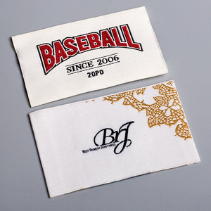 Accessoire de vêtement à pli d'extrémité d'étiquette de vêtement tissé par transfert de chaleur à motif rectangulaire avec taille de drapeau de bord découpé au laser pour étiquette <span class=keywords><strong>CK</strong></span> <span class=keywords><strong>Jeans</strong></span> - Product Image 2