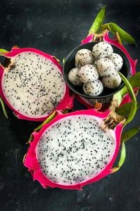 แก้วมังกรพรีเมียมสดใหม่ ปี 2025 เนื้อแดงและเนื้อขาวจากเวียดนาม หวานฉ่ำ เหมาะสำหรับส่งออก บรรจุในตู้คอนเทนเนอร์แบบควบคุมอุณหภูมิ 5 กิโลกรัม บรรจุในกล่อง - Product Image 2