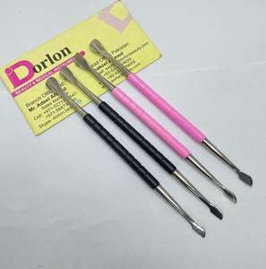 Pousse-cuticules de salon le plus vendu, en acier inoxydable, pour l'élimination des cuticules, grattoir à ongles, étiquetage privé, pousse-cuticules durables pour manucure - Product Image 1