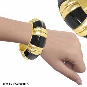 Bold <b>Black</b> & <b>Gold</b> Striped Chunky Bangle <b>Bracelet</b> Elegant Dome Statement Jewelry for Women - Product Image 4