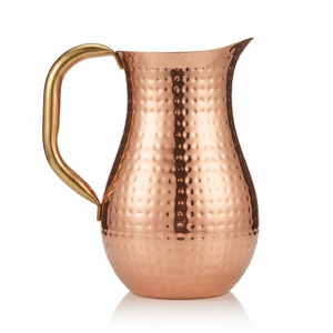 Carafe à eau classique en cuivre martelé avec poignée en laiton, carafe ayurvédique traditionnelle, ustensiles de cuisine, vaisselle - Product Image 1