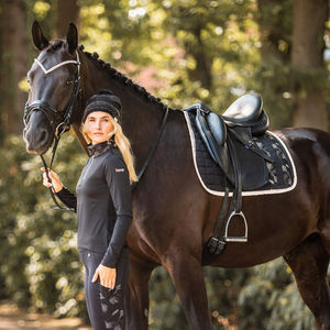 Tapis de selle en coton et polyester de haute qualité, best-seller, style tendance, doublure en polycoton, fabriqué au Pakistan. - Product Image 3