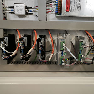 Máquina de Corte Láser de CO2 LM-1616 para Materiales No Metálicos como Tela, Acrílico, Madera, MDF, Goma, Cortadora Láser CNC Automática, BMP/PLT, Refrigerada por Agua - Product Image 3