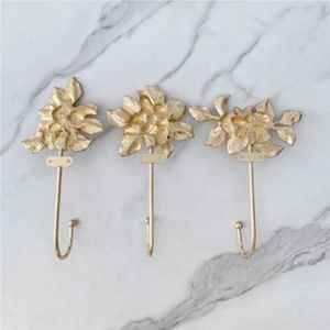 Handmade Cast Iron Rose Wall Mounted <b>Hook</b> Heavy Duty Rustic Metal Single Hanger For Clothes Bag Key <b>Kitchen</b> Hospitality Supplies - Product Image 2