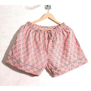 Conjunto de Pijama Corto de Algodón con Estampado Floral para Mujer, Ropa de Dormir de Verano Cómoda y Transpirable con Corte Holgado - Product Image 4