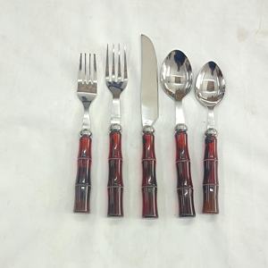 Juego de Cubiertos de Acero Inoxidable con Acabado Plateado, Mango de Hueso Marrón Oscuro, Estilo Occidental, Decorativo para Mesa, Hecho a Mano - Product Image 5