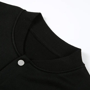 Vestes universitaires courtes pour femmes, très demandées, en vente en gros, prix avantageux, meilleure qualité, pour l'extérieur. - Product Image 4