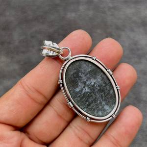 Pendentif mystique en Merlinite fait main, collier en argent sterling 925, pierre naturelle noire et blanche, collier pour femme, cadeau - Product Image 4