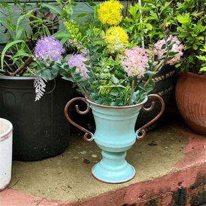 Jardinière en métal de style vintage, shabby chic, bleu clair, galvanisée, avec poignée décorative en spirale, pour extérieur/intérieur - Product Image 2