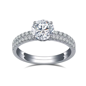 แหวนหมั้นเพชรทรงกลมเจียระไนแบบบริลเลียนท์สำหรับผู้หญิง ทองคำแท้ 18K ตัวเรือนแบบหนามเตย ประดับเพชรแบบพาเว่ สไตล์คลาสสิก - Product Image 1