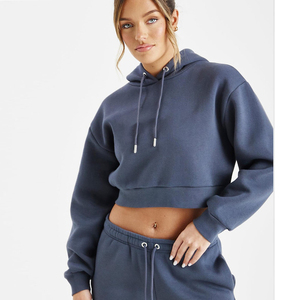 Ensemble de survêtement 2 pièces pour femme, haut court à capuche et pantalon de jogging long, couleur unie, en molleton, décontracté, toutes saisons, coupe ample - Product Image 3