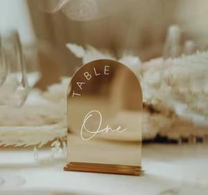 2025 nouvelle élégance intemporelle superbes numéros de Table en arc noir doré en acrylique avec des couleurs personnalisées pour le présentoir de menu moderne - Product Image 6
