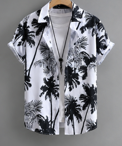 Camisa de Hombre de Manga Corta con Cuello Camisero y Estampado Digital de Palmeras - Product Image 1
