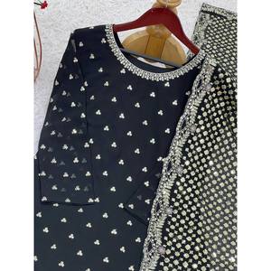 Top de soirée pour femmes de créateur-Ensemble Plazzo et Fancy Dupatta Élégant et élégant - Product Image 4
