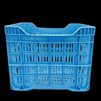 Bac de stockage industriel en plastique bleu perforé empilable pour tomates, idéal pour les produits frais et l'entrepôt