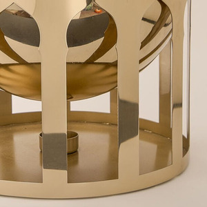 Stunning Metal Gold Finish Chafing Dish Featured Inside An Architectural Arch Cutout <b>Stand</b> With Pointed Dome Lid Used In Wedding - Product Image 4