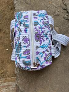 Flower Handmade Quilted Cotton Luxury Eco-Friendly Duffle Bag Lightweight Durable Portable Sling <b>Strap</b> Boho Style Large Capacity - Product Image 2