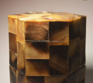 Caja de almacenamiento de recuerdo de MDF de 6x4 pulgadas hecha a mano de lujo con incrustaciones de cuerno elegante organizador de joyas para decoración del hogar y regalos - Product Image 4