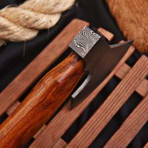 Hacha de Acero de Damasco de Alta Calidad con Mango de Madera de Palisandro, Ligera y con Opciones de Personalización - Product Image 6