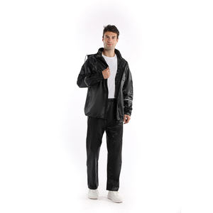 Ensemble survêtement homme coupe-vent réfléchissant en polyester, veste et pantalon streetwear d'hiver imperméables et personnalisables - Product Image 4