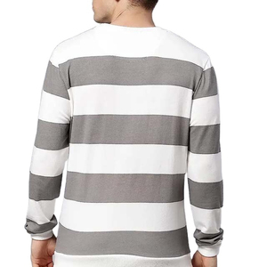 เสื้อยืดแขนยาวคอกลมลายทางสีเทาขาวสำหรับผู้ชาย ทรงปกติ สวมใส่สบาย - Product Image 4