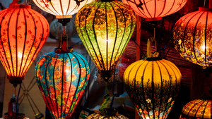 Hoi An Handmade <b>Lantern</b> Vietnamese Decorative Silk Hanging Lamp for Festival Decor - Product Image 3