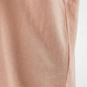 Camisetas Bordadas para Mujer en Color Personalizado, Diseño Moderno y Cómodo con Bordado, Perfectas para Uso Diario - Product Image 5