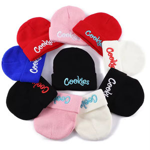 Gorro de Punto de Algodón de Alta Calidad, Personalizado para Adultos, con Puño y Logotipo Bordado en 3D, Unisex, para Invierno - Product Image 1