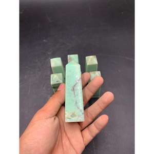 Torre de Crisoprasa Natural, Cristal de Piedra Preciosa Verde para Sanación y Decoración del Hogar - Product Image 2
