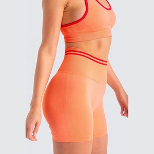 Vêtements de sport pour femmes, Nouvelle collection 2026, Ensembles soutien-gorge et short pour femmes, Tenues de sport douces et légères, Ensembles de yoga sans couture avec effet froncé aux fesses - Product Image 2
