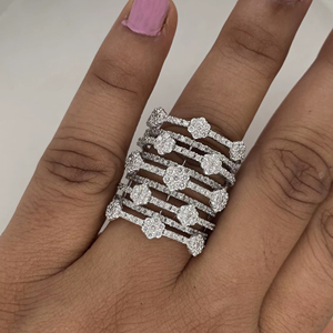 แหวนเพชรทองคำ 14KT แบบหลายวง ประดับเพชรธรรมชาติ 4 กะรัต ความสะอาดระดับ SI2-I1 แหวนเพชรดีไซน์โดดเด่นสำหรับผู้หญิง - Product Image 1
