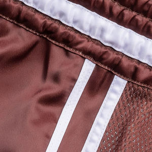 กางเกงมวยไทยสำหรับผู้ชาย รุ่น Elite ผลิตจากโพลีเอสเตอร์ 100% ดีไซน์ใหม่ เนื้อผ้านุ่ม แข็งแรง เหมาะสำหรับกีฬาคิกบ็อกซิ่ง - Product Image 6